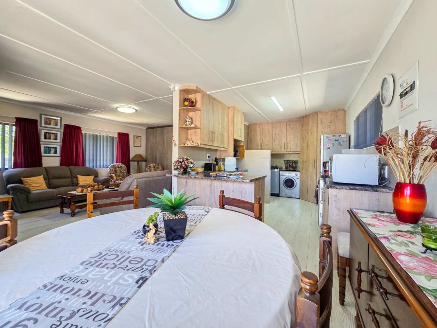 4 Bedroom Property for Sale in Stilbaai Wes Western Cape